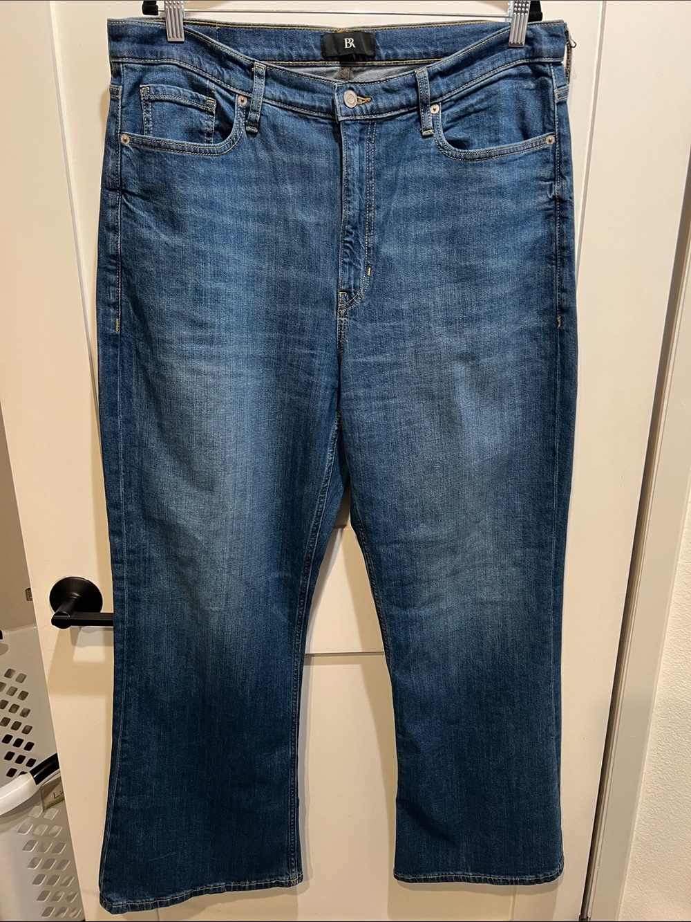 Banana Republic Women’s Relaxed Straight Jeans in Blue Denim